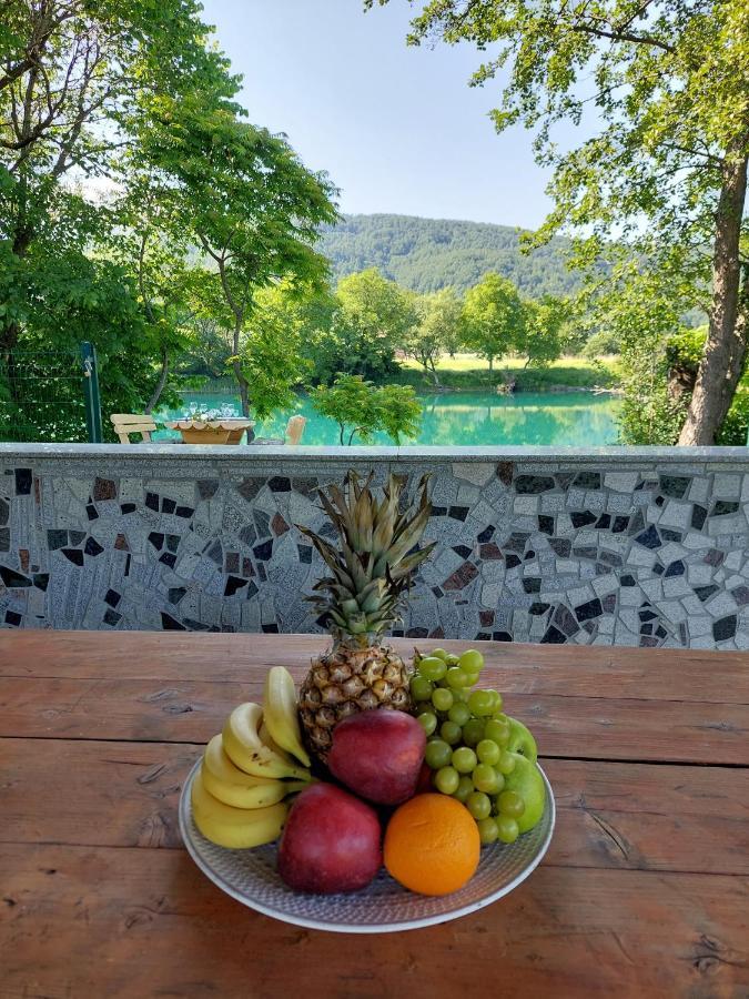 La Reina Una Bihać Esterno foto