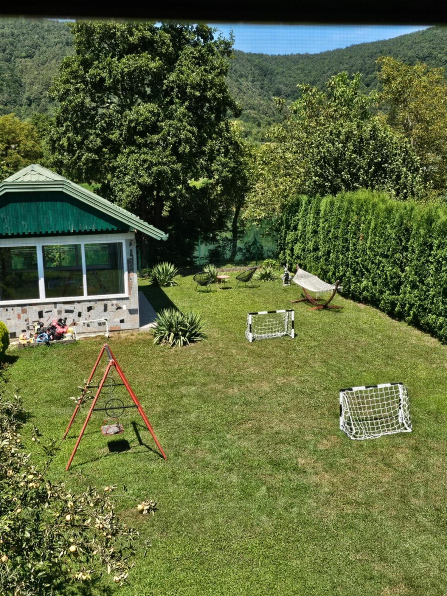 La Reina Una Bihać Esterno foto